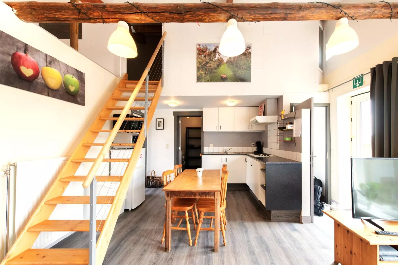 De Smishoeve volledig - met wellness-Küche