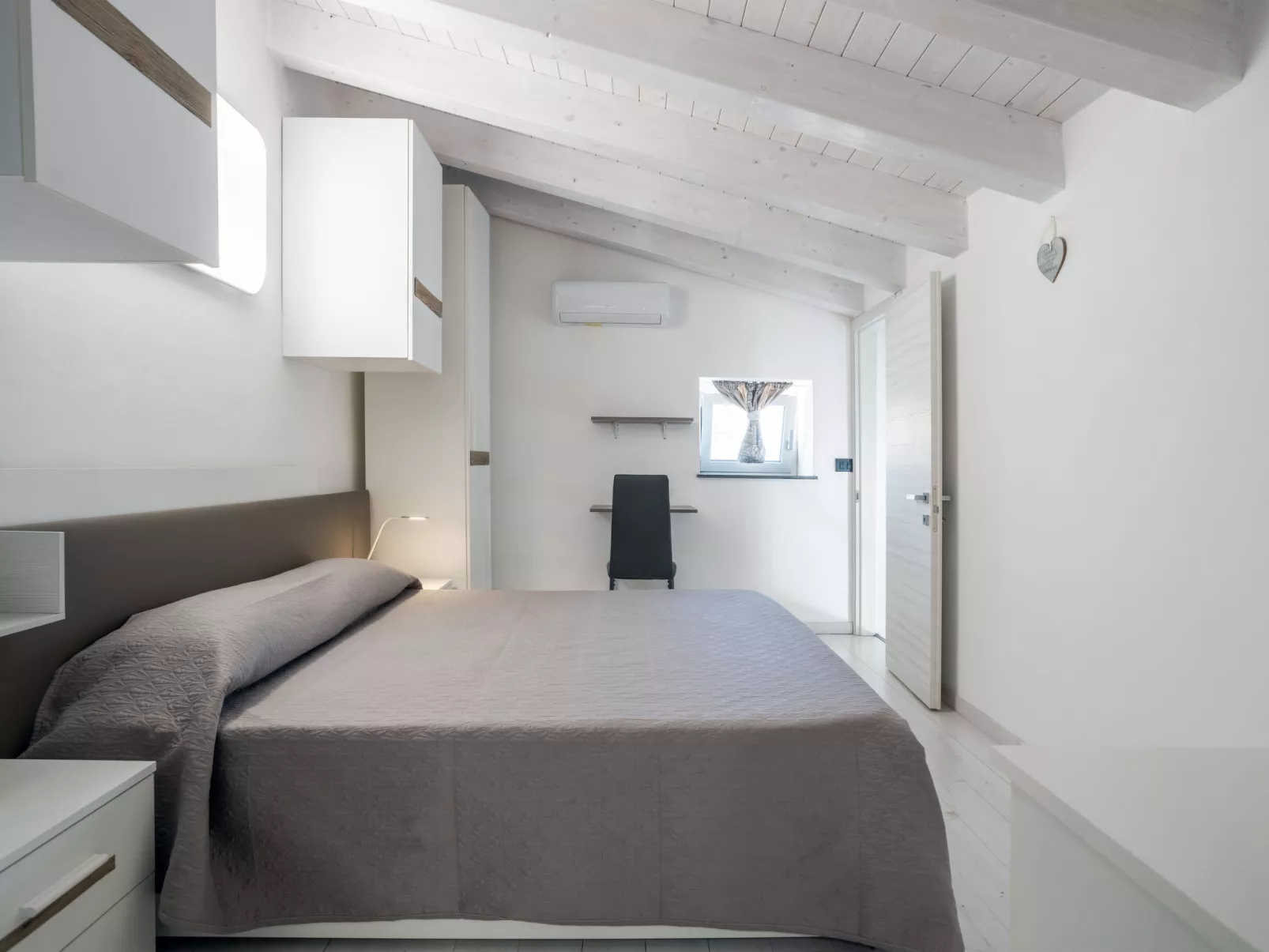 Orizzonte Holidays-Drinnen