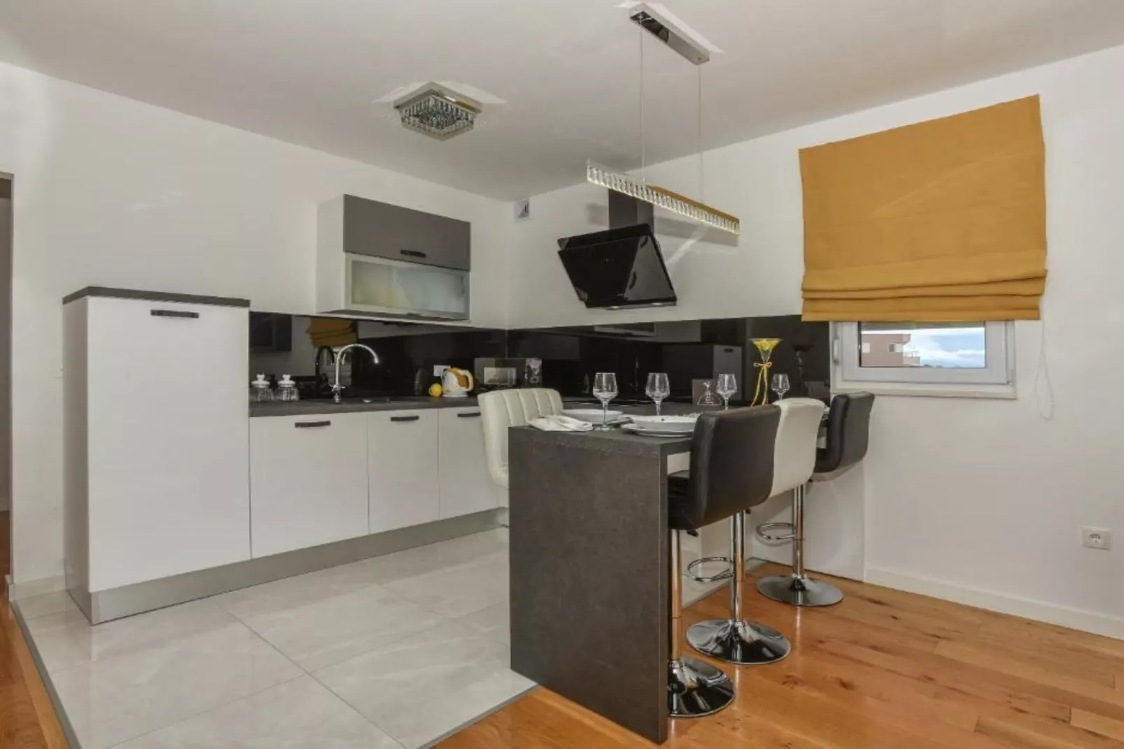 Apartment Hani 1 - One Bedroom Apartment With Balcony And Sea View-Kitchen