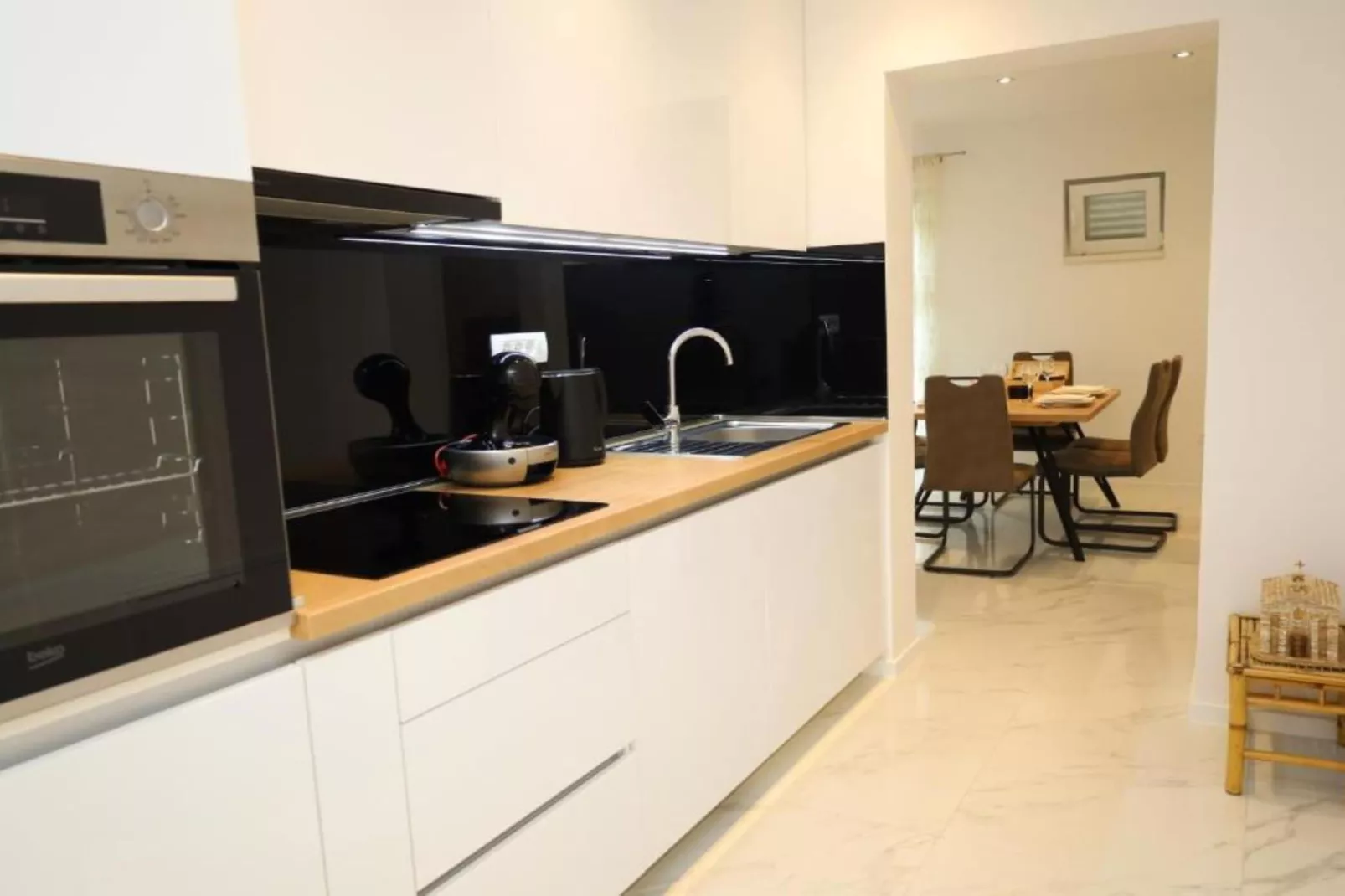 Dalmata D - Two Bedroom Apartment with Terrace-Kitchen