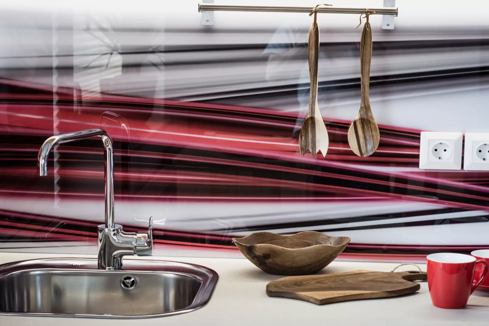 Riverside Pines Luce Apartments with Balcony - Studio Apartment with Balcony-Küche