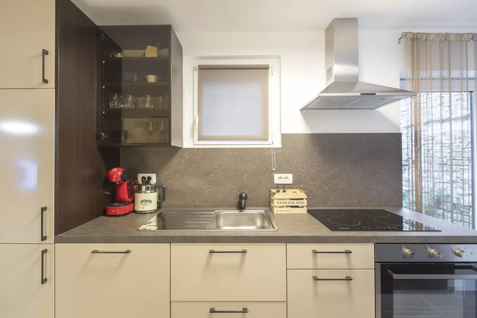 Downtown Koper Spacious Apartment with Balcony - Two Bedroom Apartment with Balcony-Kitchen