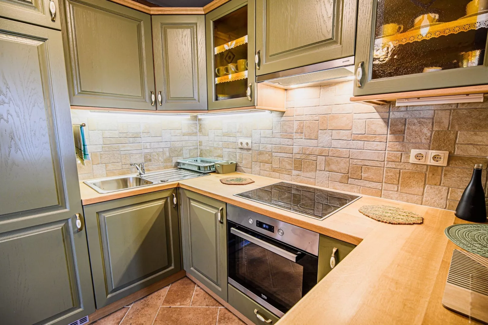 Hidden Authentic Haven Apartments - Two Bedroom Apartment with Balcony-Kitchen