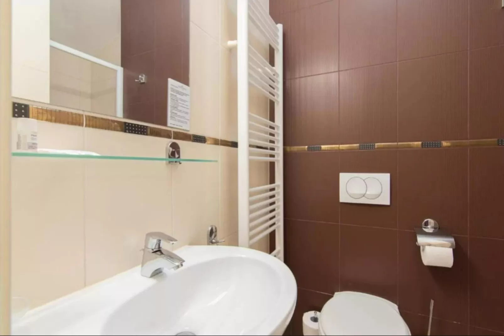 Marina Portorož Family Friendly Apartment 3 - Two Bedroom Apartment-Bathroom