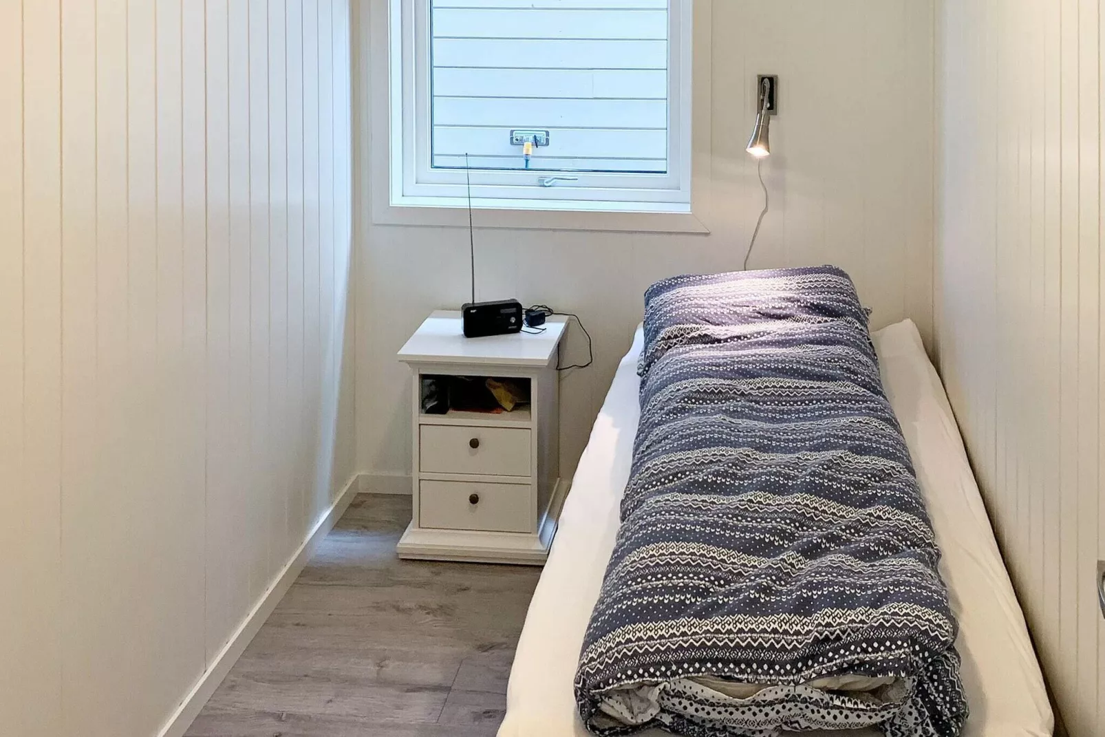 8 person holiday home in Urangsvåg-Indoor