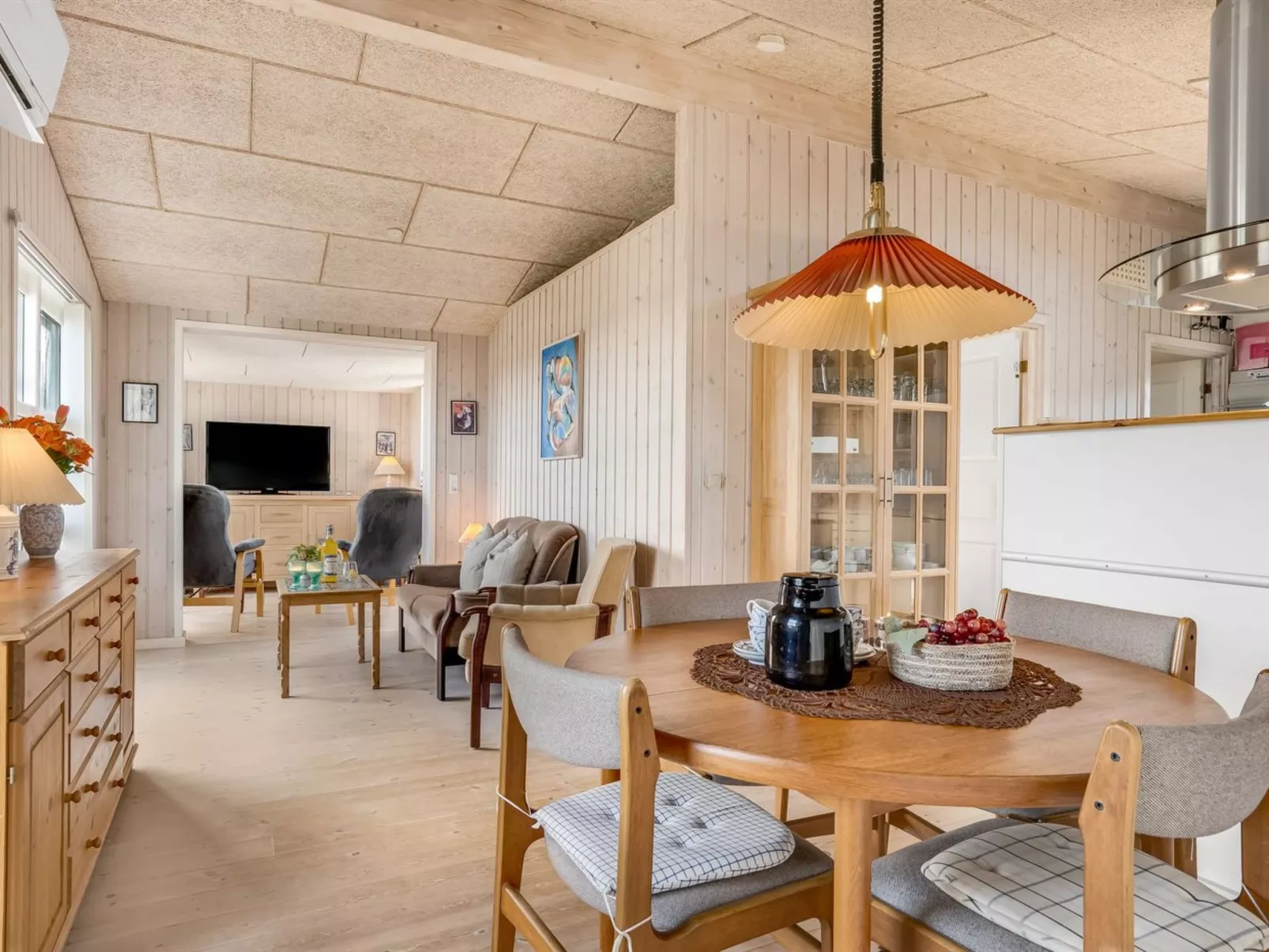 "Skarthi" - 200m from the sea-Drinnen