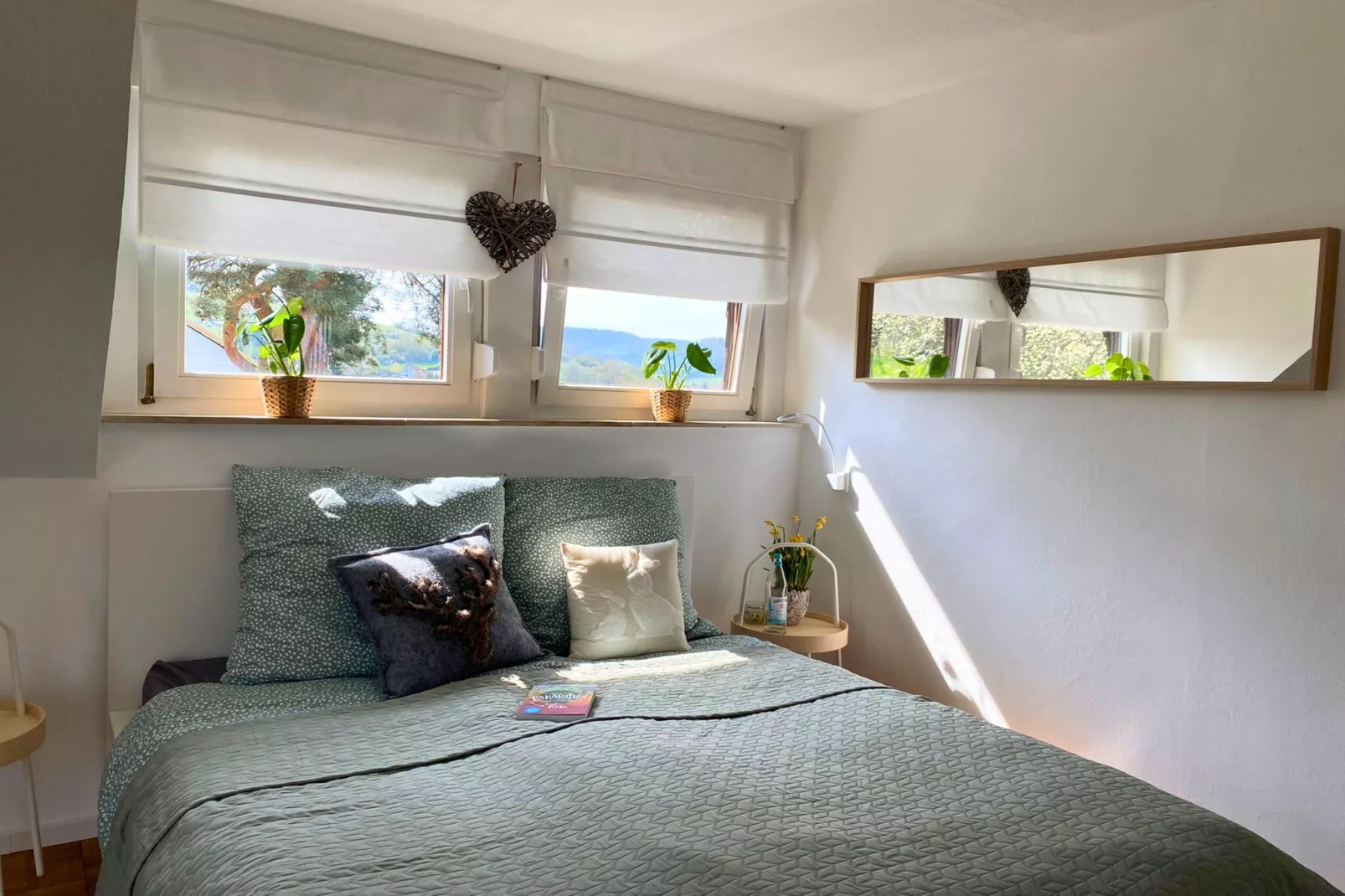 Ferienwohnung Eifelglück mit Dachterrasse-Chambre