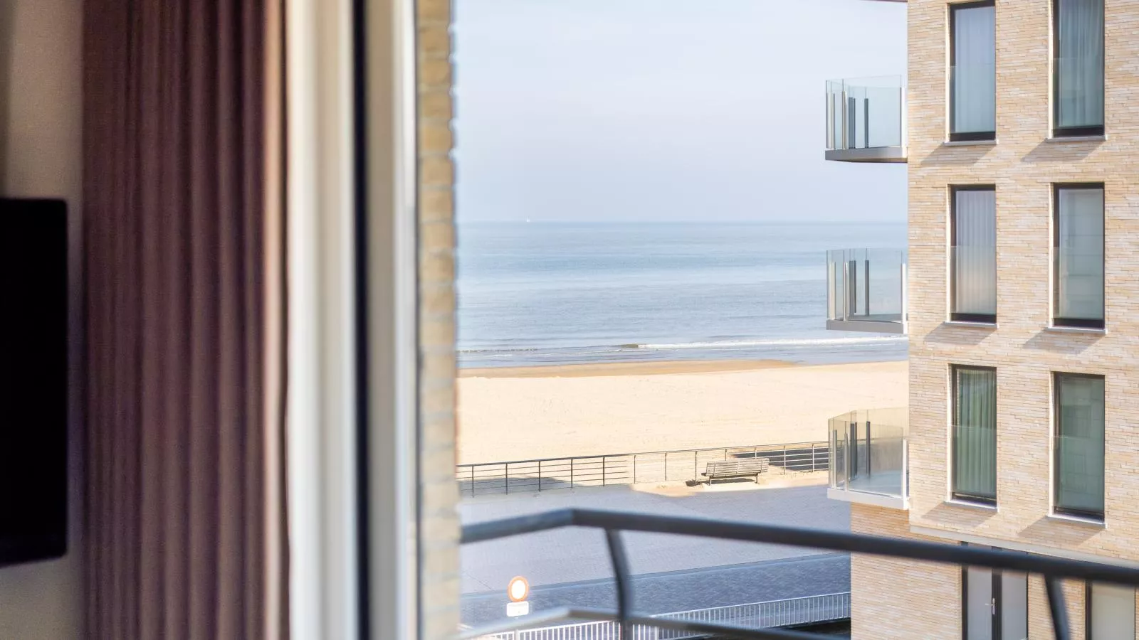 Guernsey tweede-View in summer