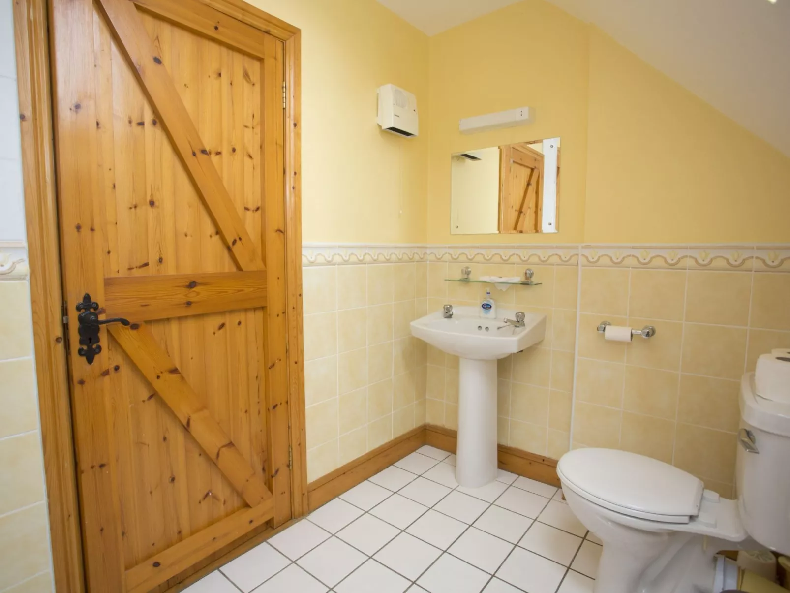 Willow Grove HC No. 3-Inside