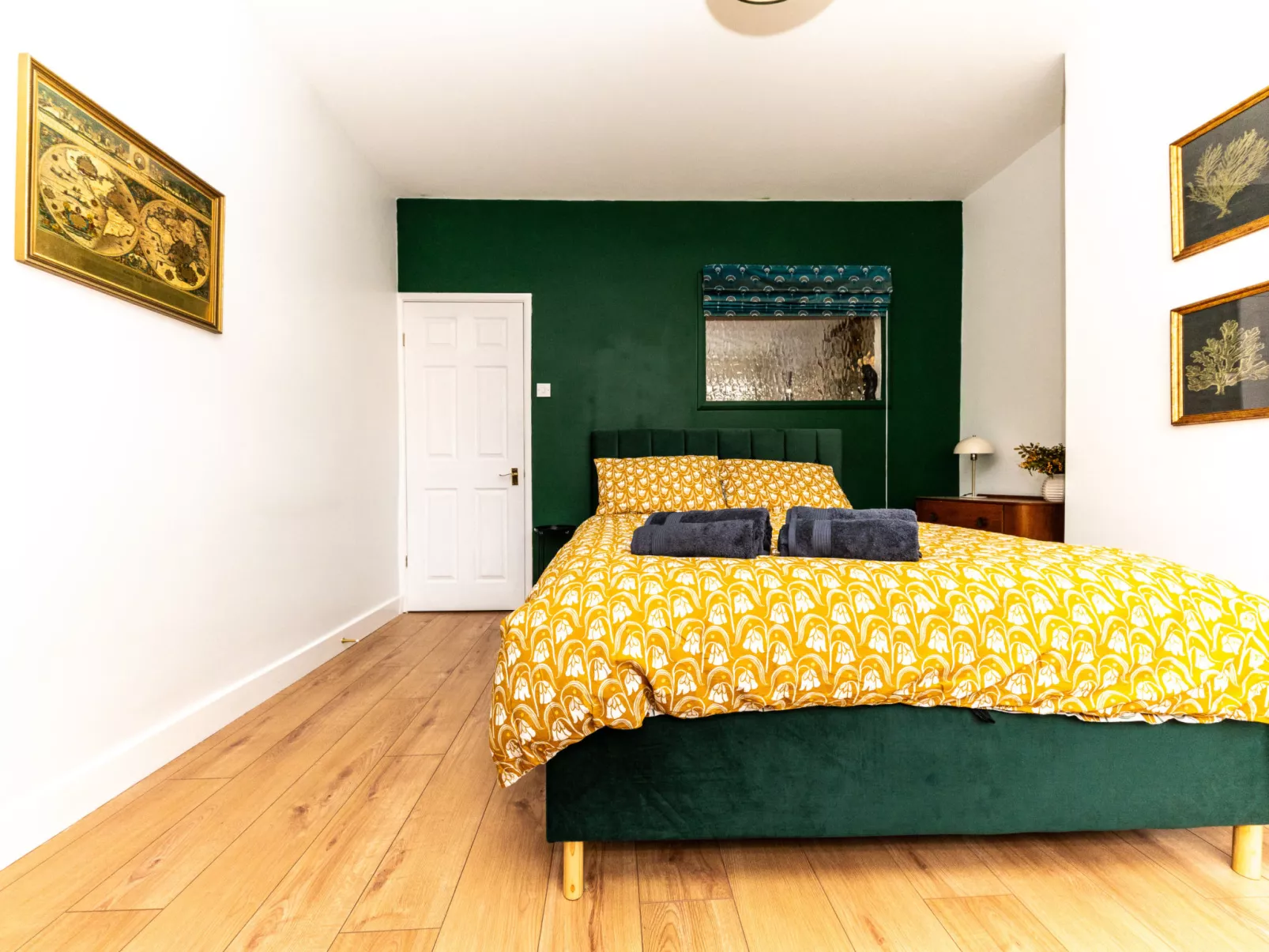 Sheila's Cottage-Inside