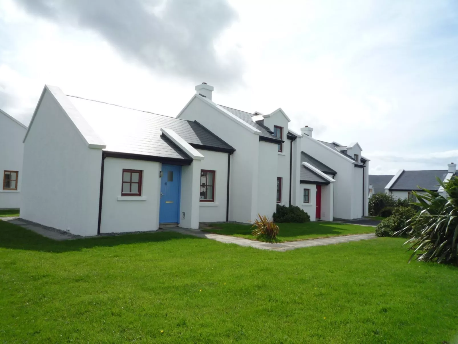 Achill Sound HV No 9-Outside