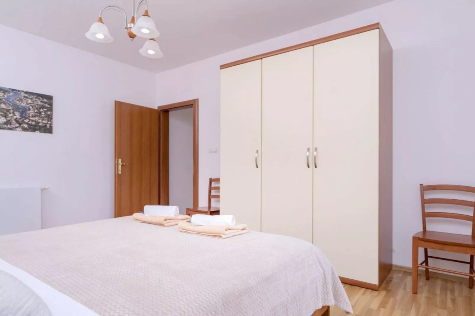 One Bedroom Luxury Apartment with Balcony and Sea View  1-Schlafzimmer