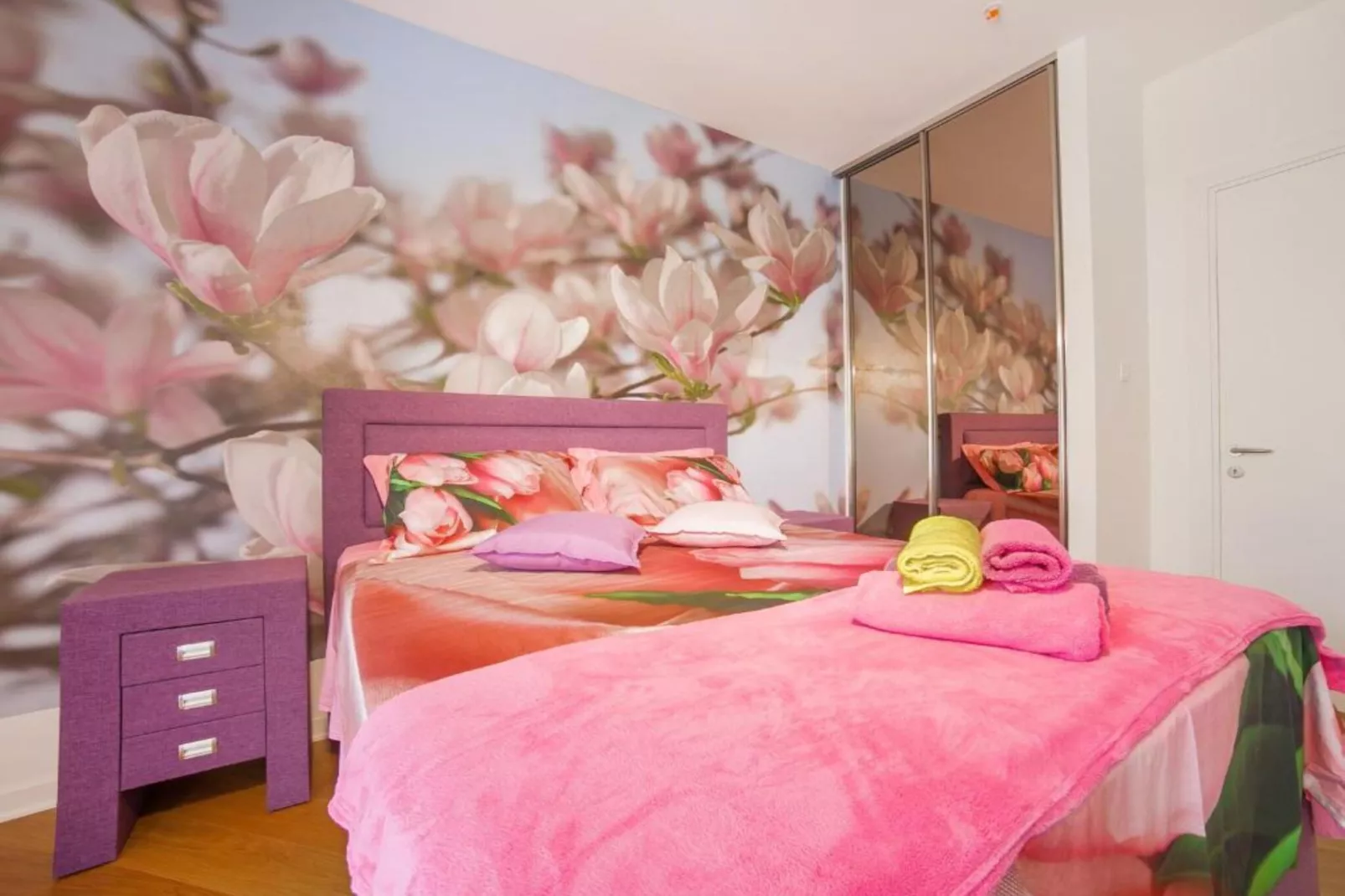 Exclusive Budva Stay Steps From the Beach - One Bedroom Apartment with Balcony-Bedroom