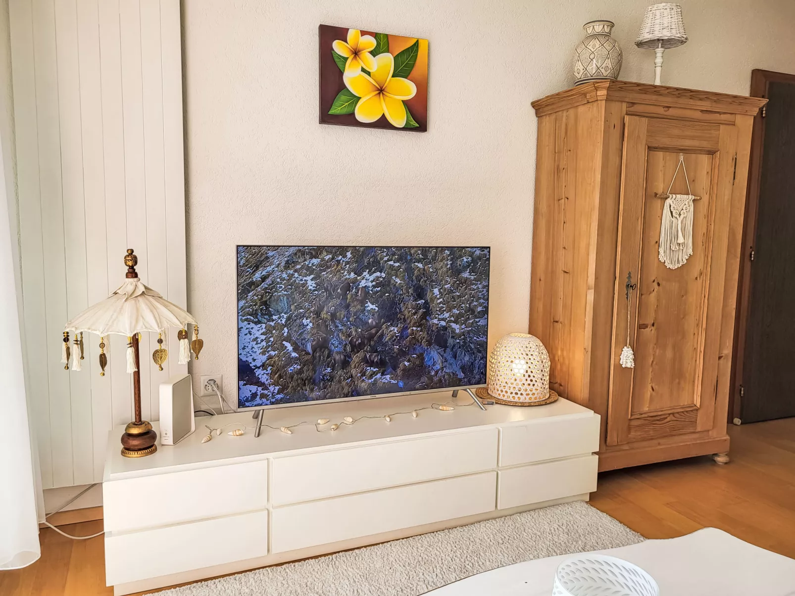 Apt.Green View-Inside