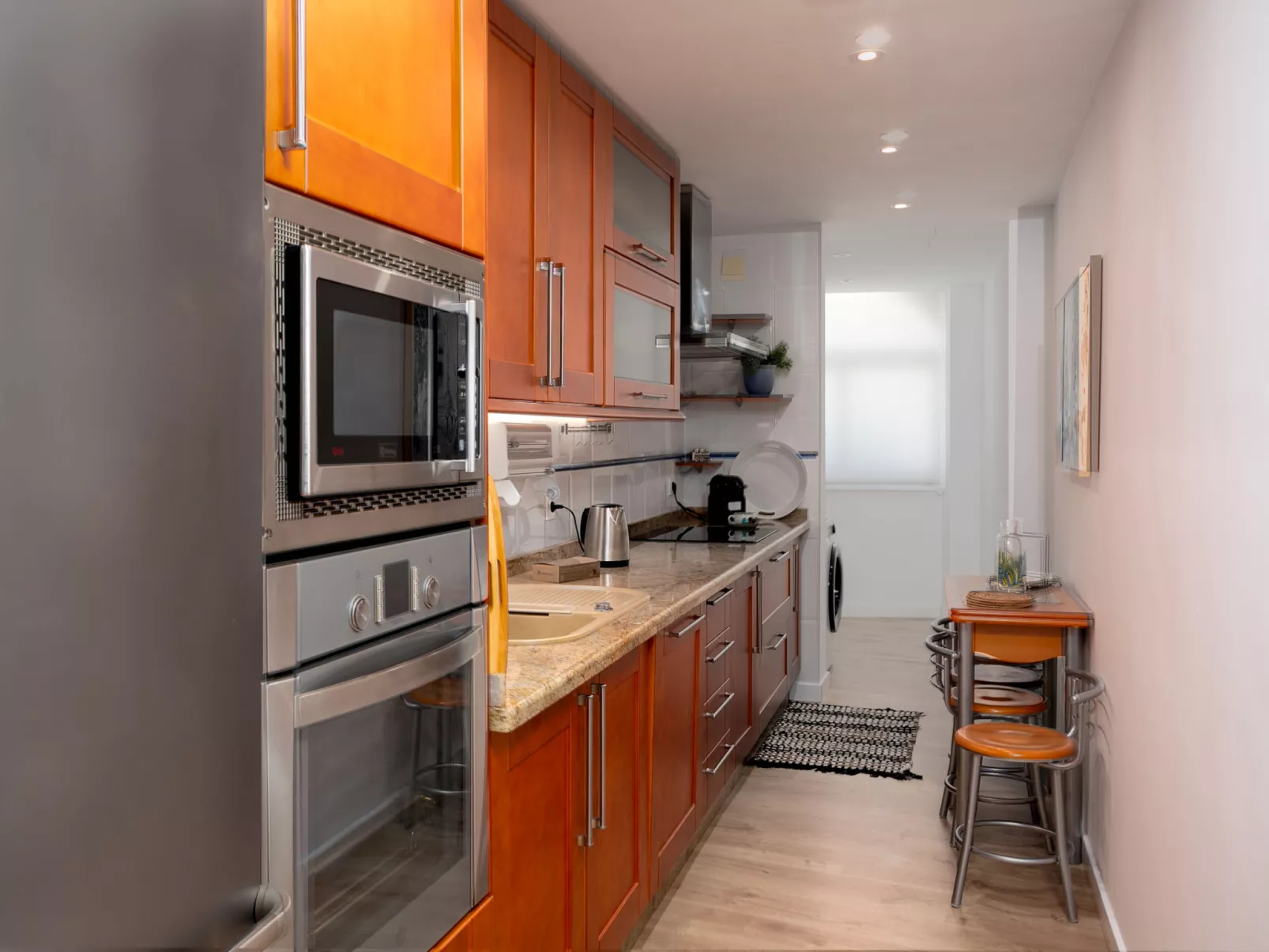 Urban Nest Estepona-Drinnen