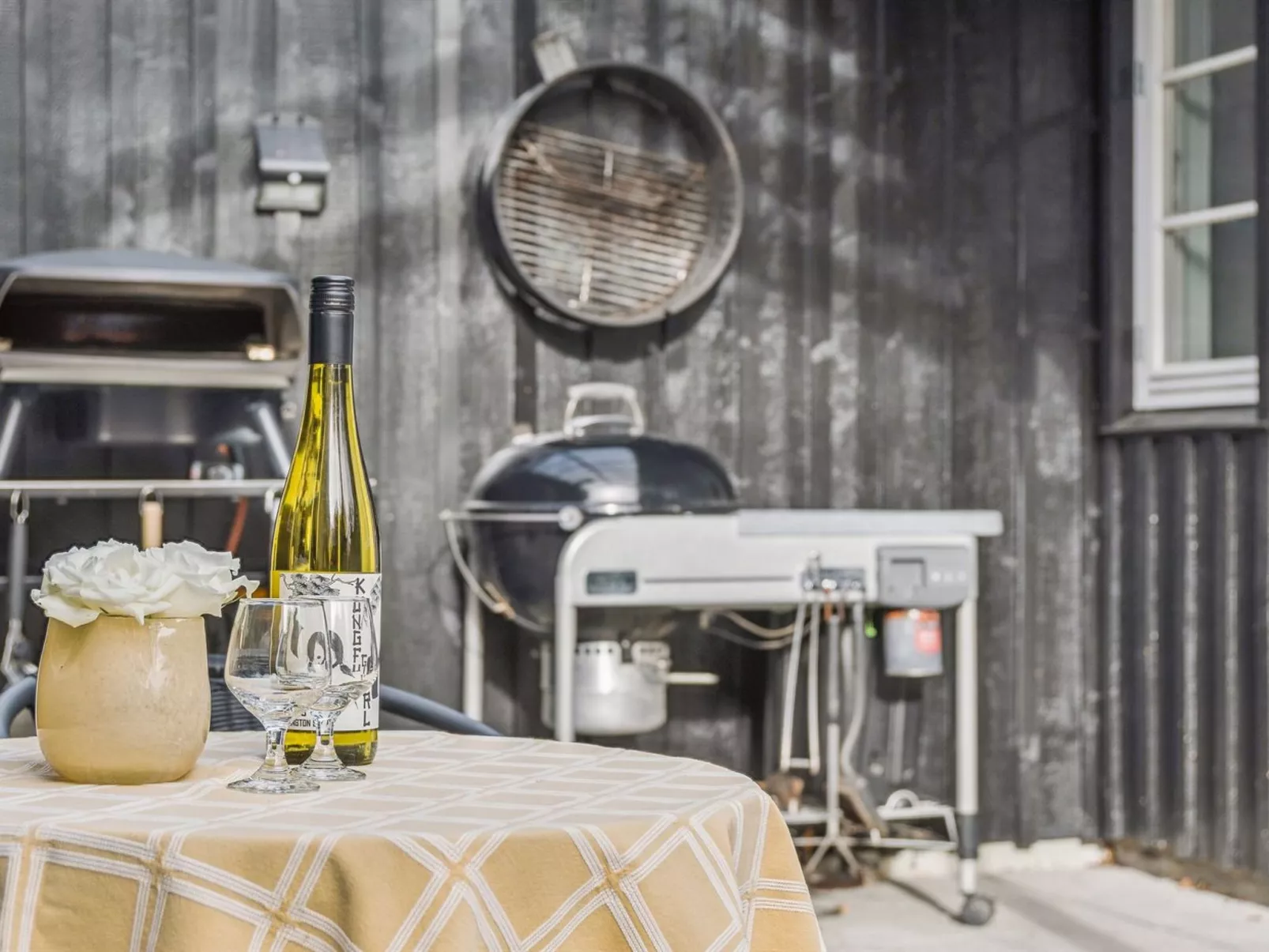 "Domi" - 1.3km from the sea-Dehors