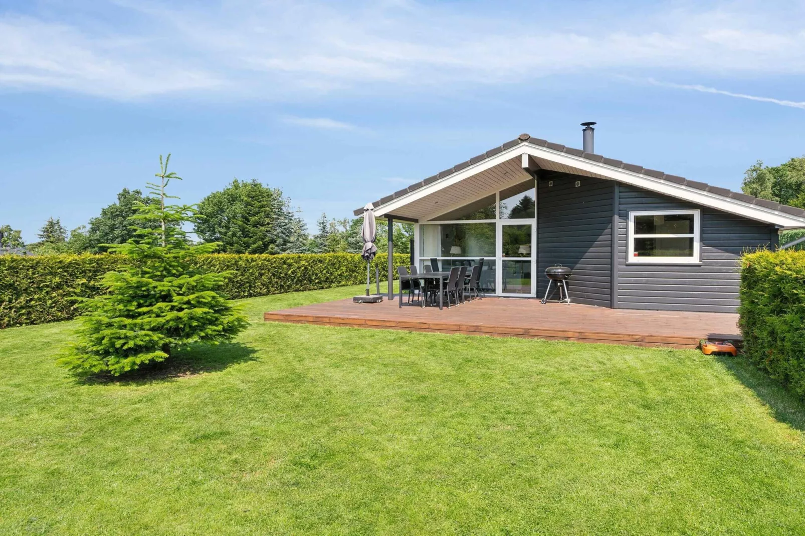 5 Sterne Ferienhaus in Fårvang-Im Freien