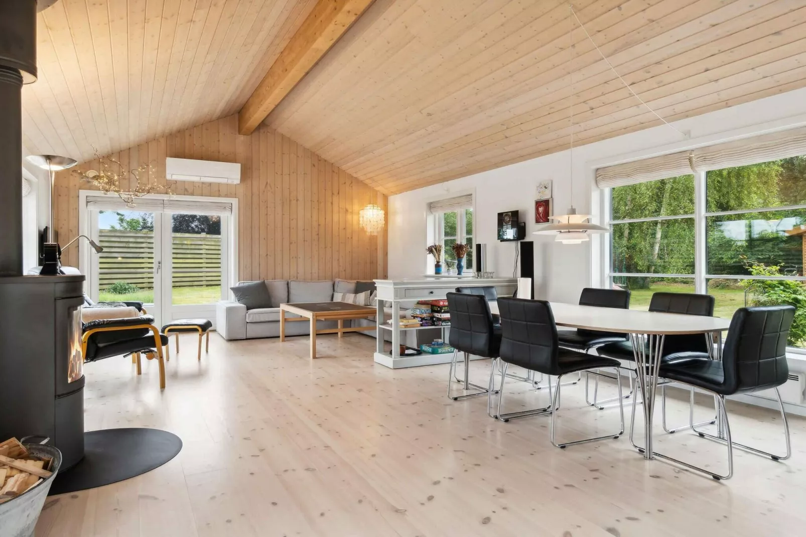 5 Sterne Ferienhaus in Nykøbing Sj-Innenbereich