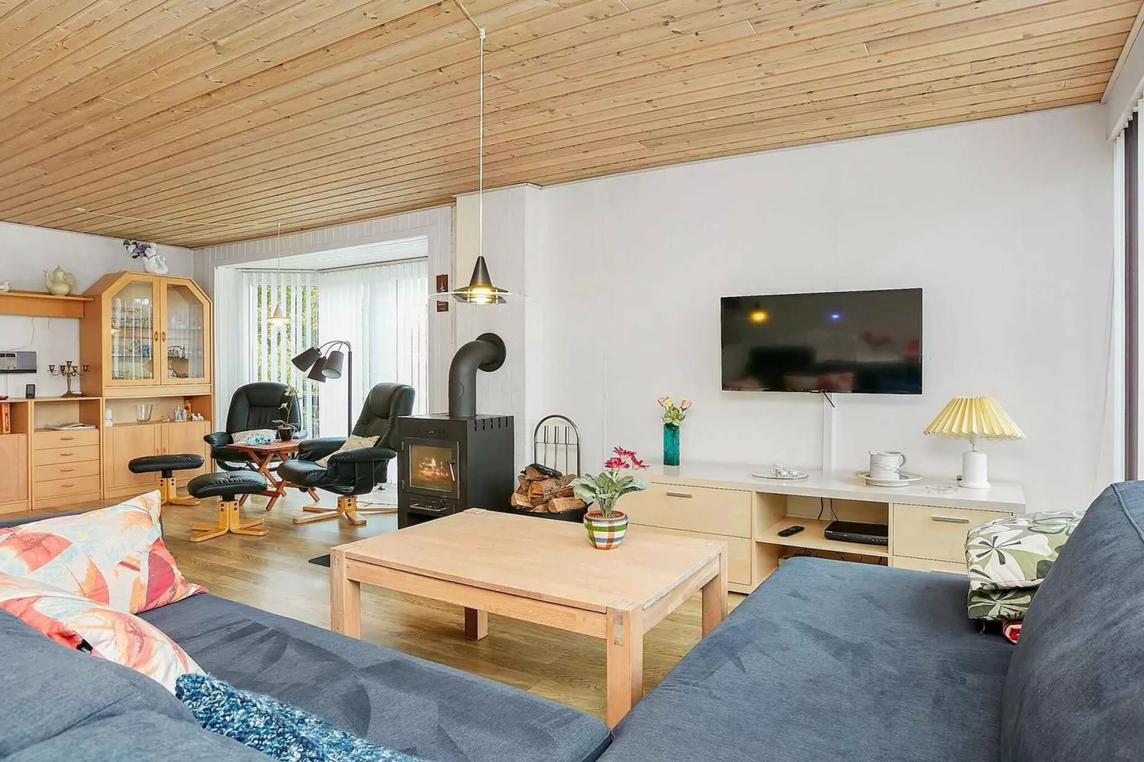 5 star holiday home in Juelsminde-Indoor