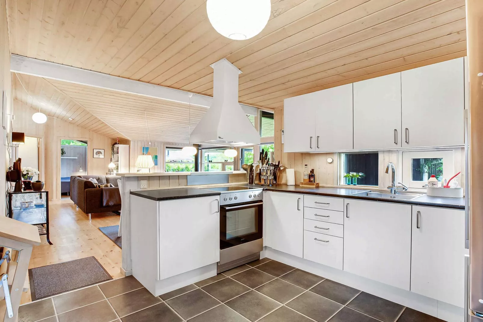 5 Sterne Ferienhaus in Græsted-Innenbereich