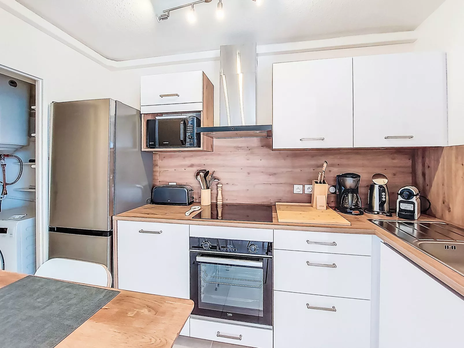 Château de la Madrague-Drinnen