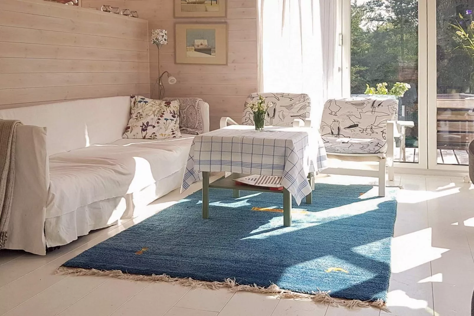 Friedliches Inselhaus in Meeresnähe-Innenbereich