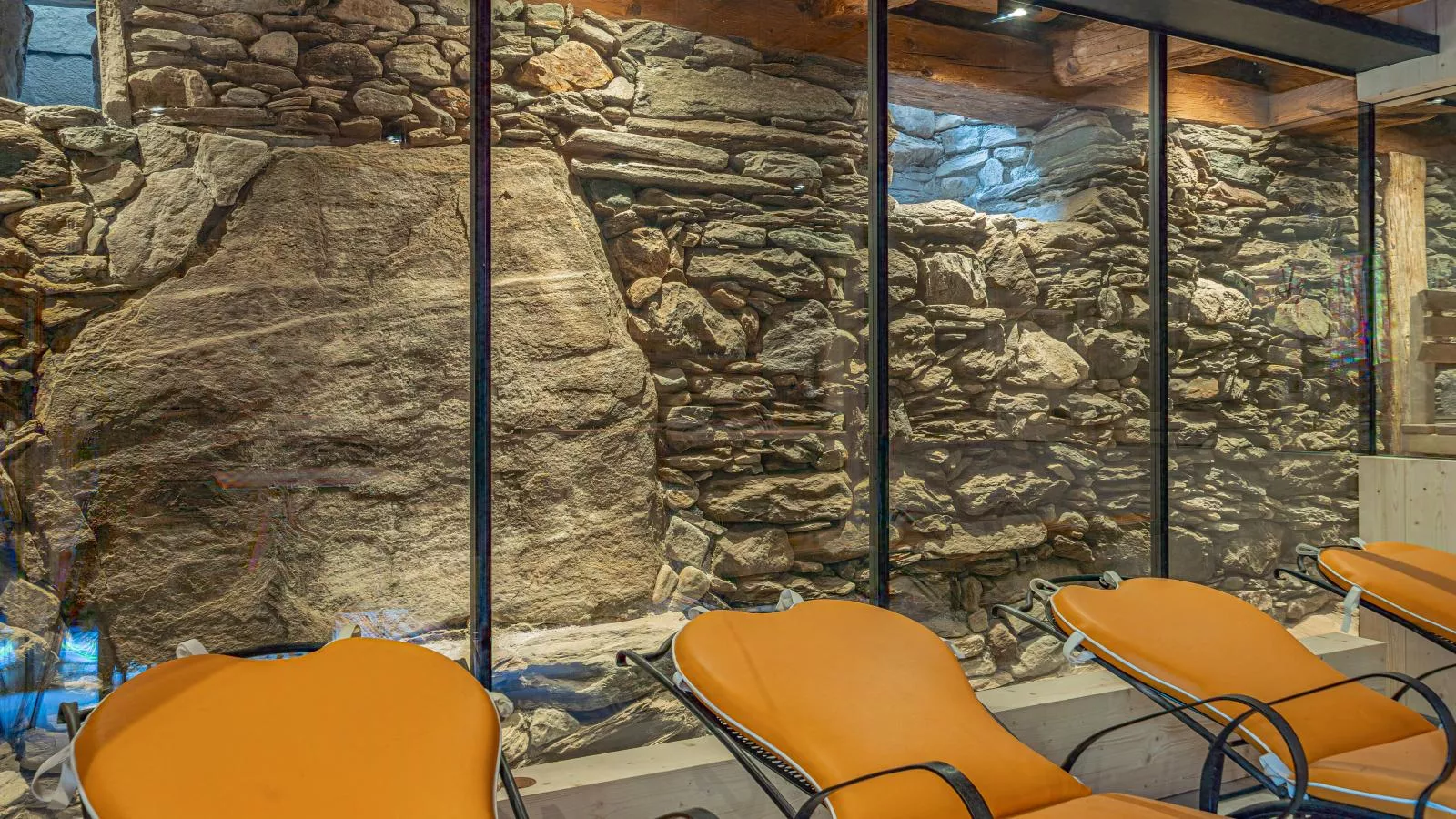 Raneburg 4 Stallhaus-Wellnessbereich