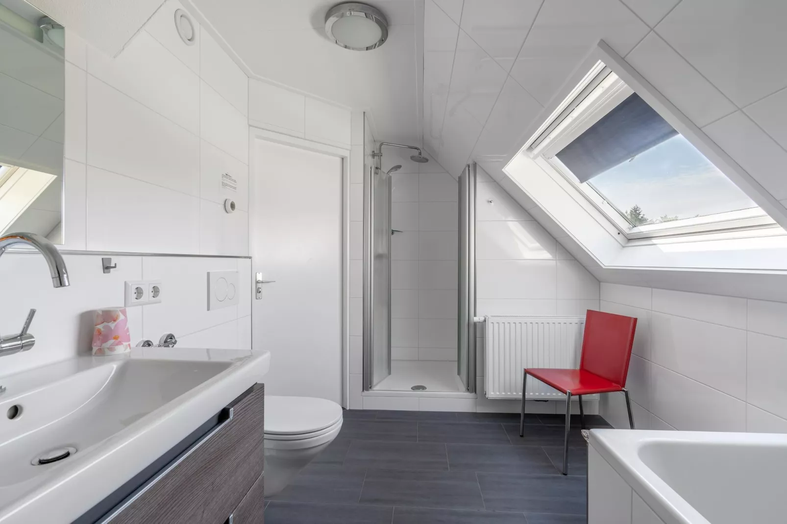 Kamperfoelie 77-Salle de bain