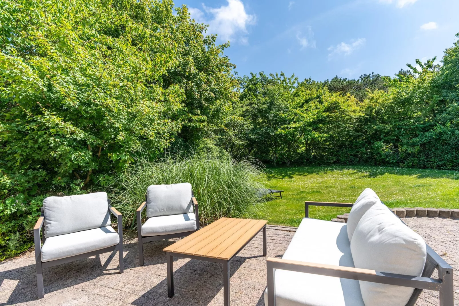 Kamperfoelie 95-Terrasse/Balkon