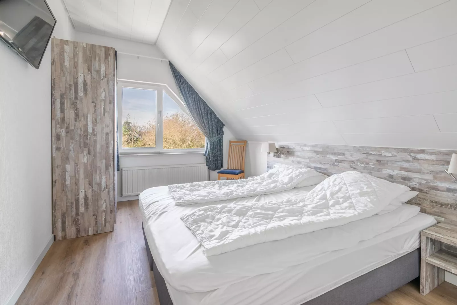 Kamperfoelie 97-Schlafzimmer