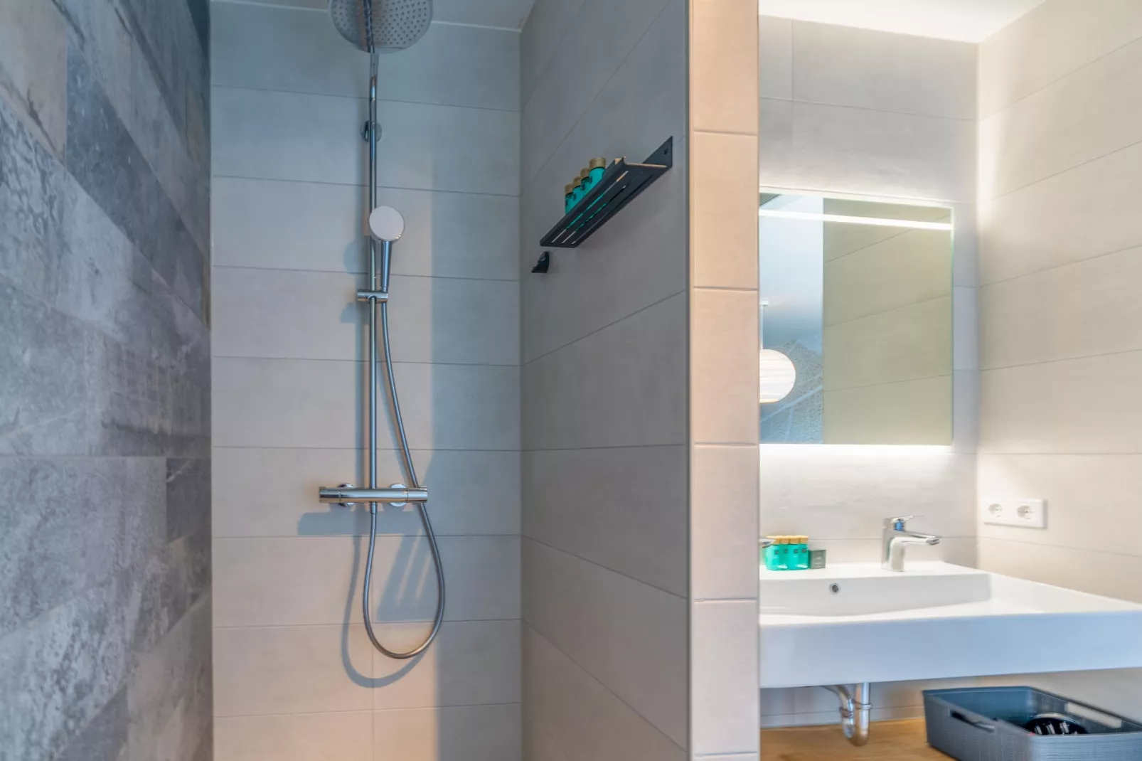 Waalburght 16-Bathroom