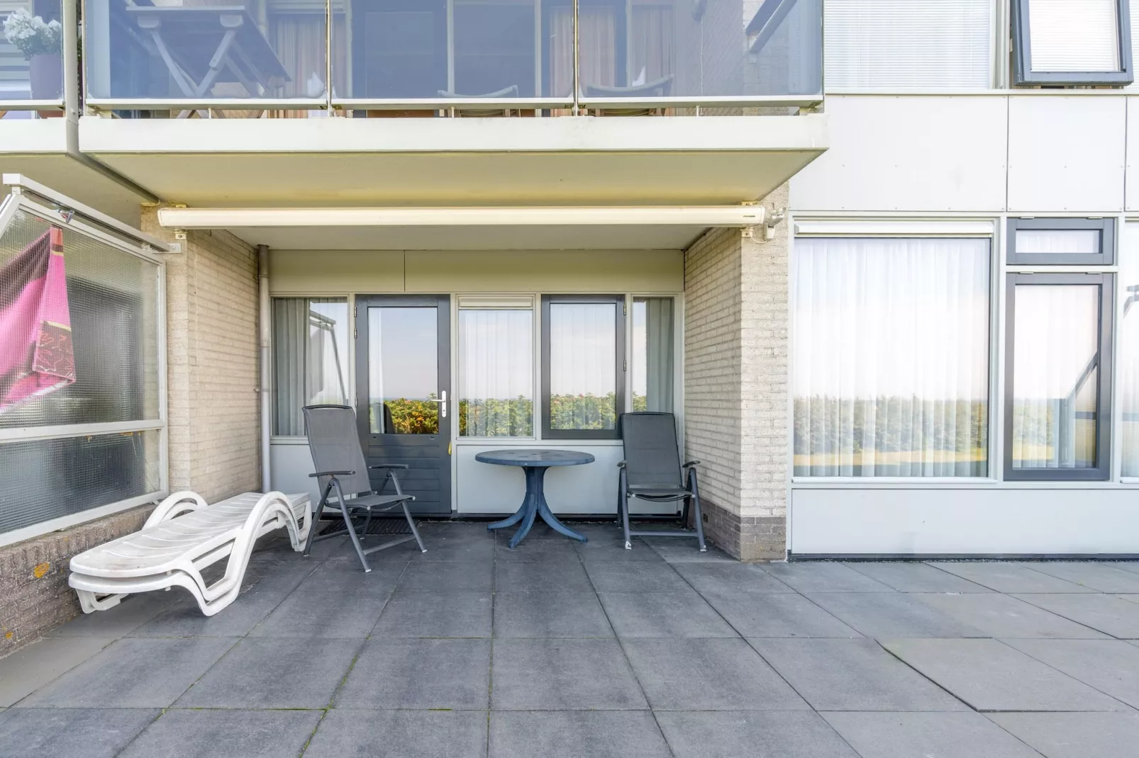 Juliana 060-Terrace balcony