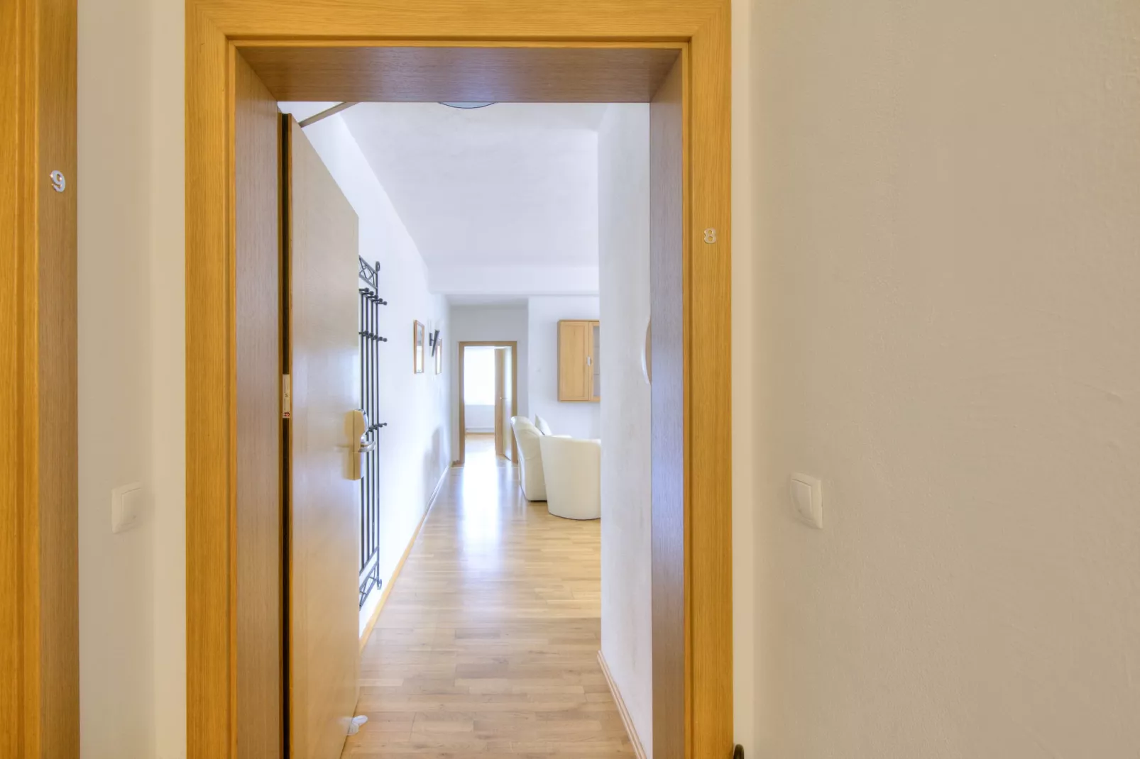 Vicky Apartment Top 8-Palier