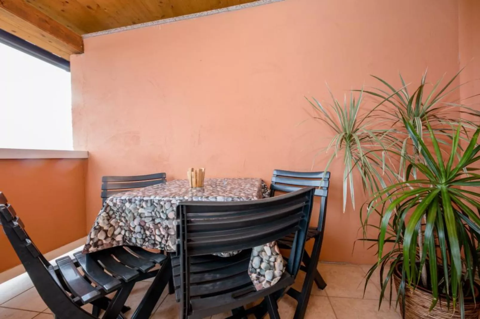 One Bedroom Apartment with Terrace 3-Terrace balcony