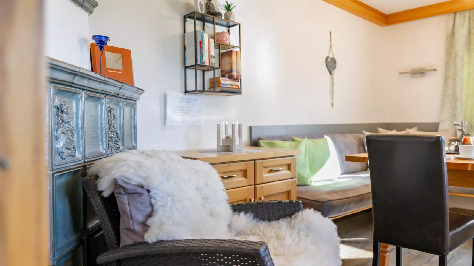 Sonnenschein I-Living room