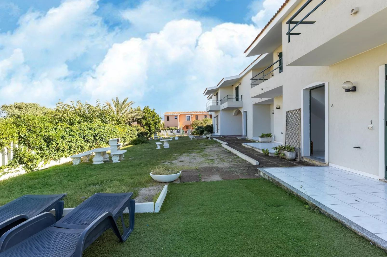 BILO 1 LA CIACCIA-Jardins en été