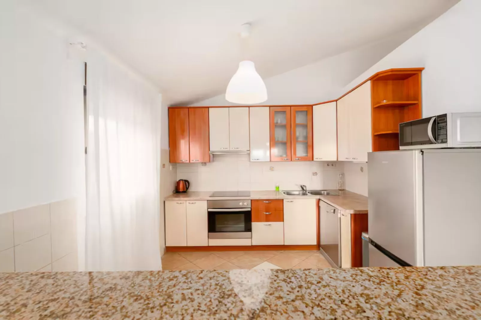 Villa Mima Pool Retreat - Five Bedroom Villa With Pool-Kitchen