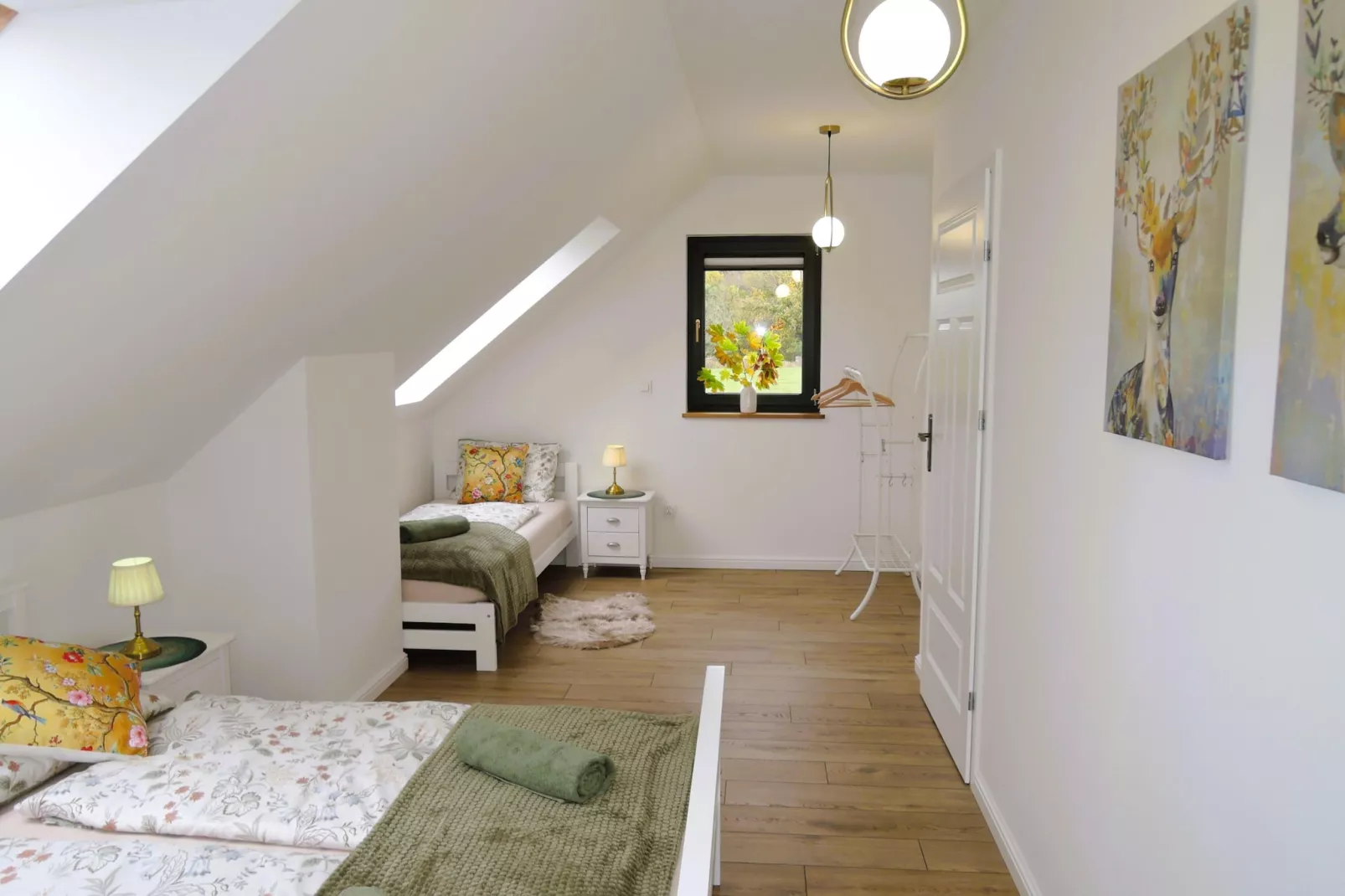 Green Hill Domysłów-Chambre