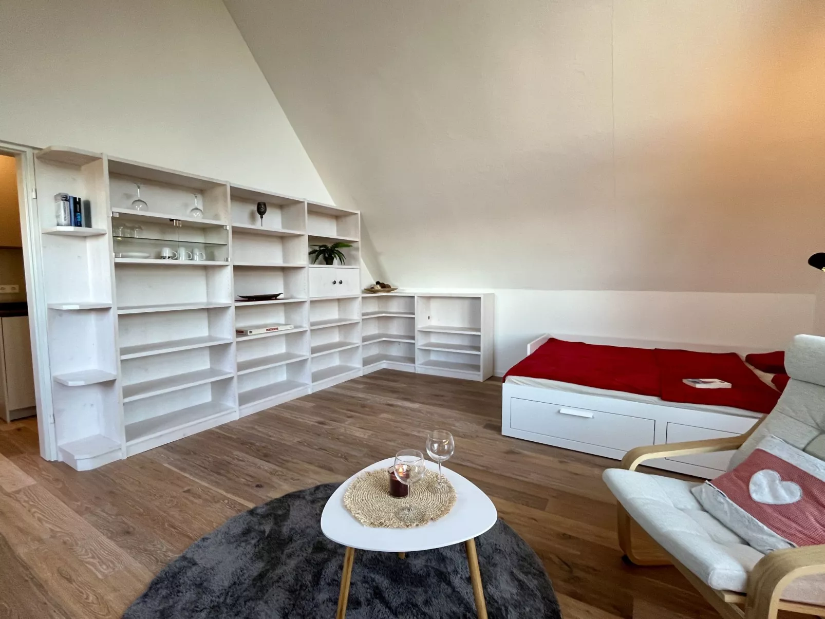 Falkennest - mit Blick auf den Titisee-Drinnen