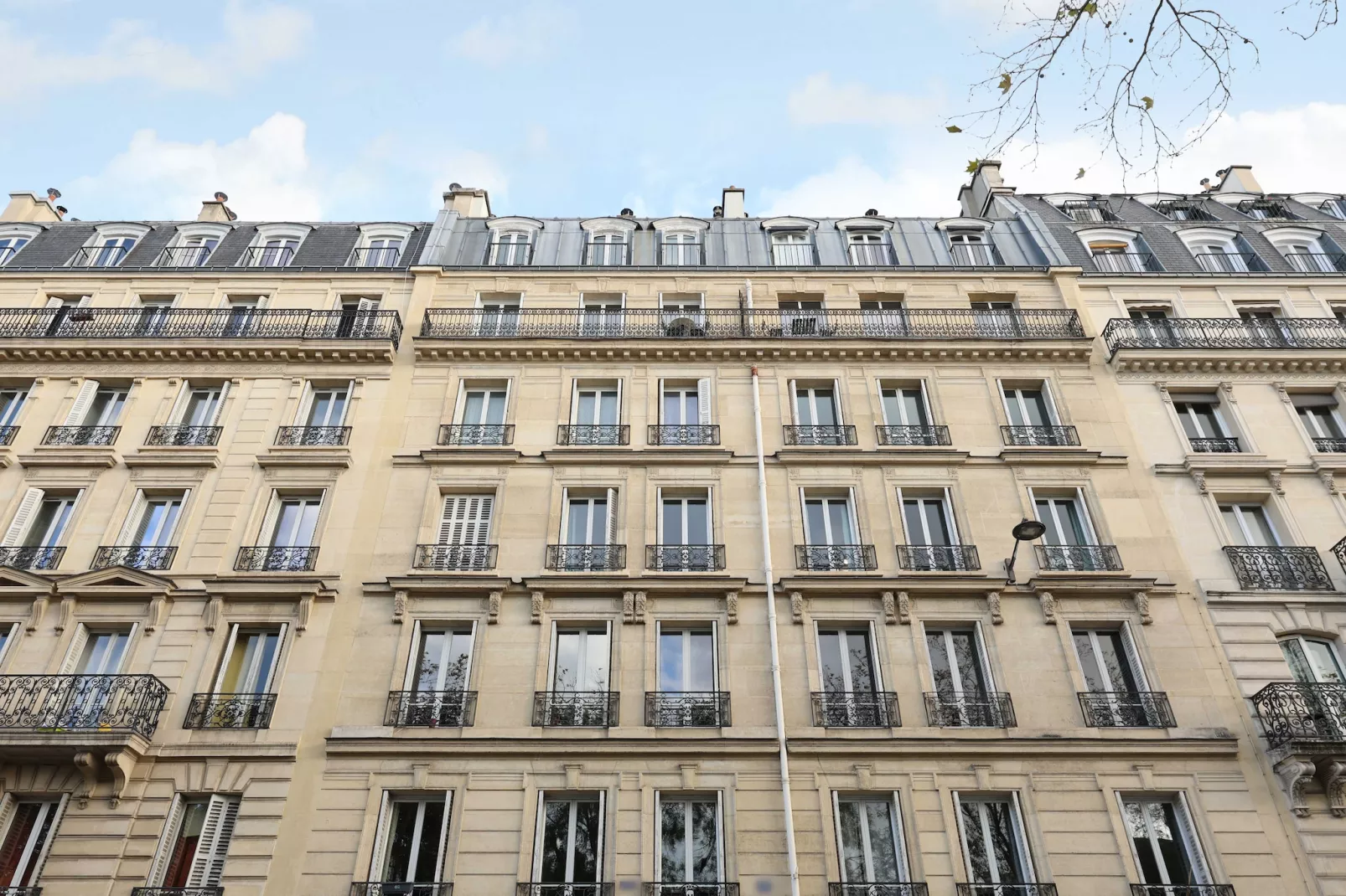 EM-56-LENOIR-Untagged