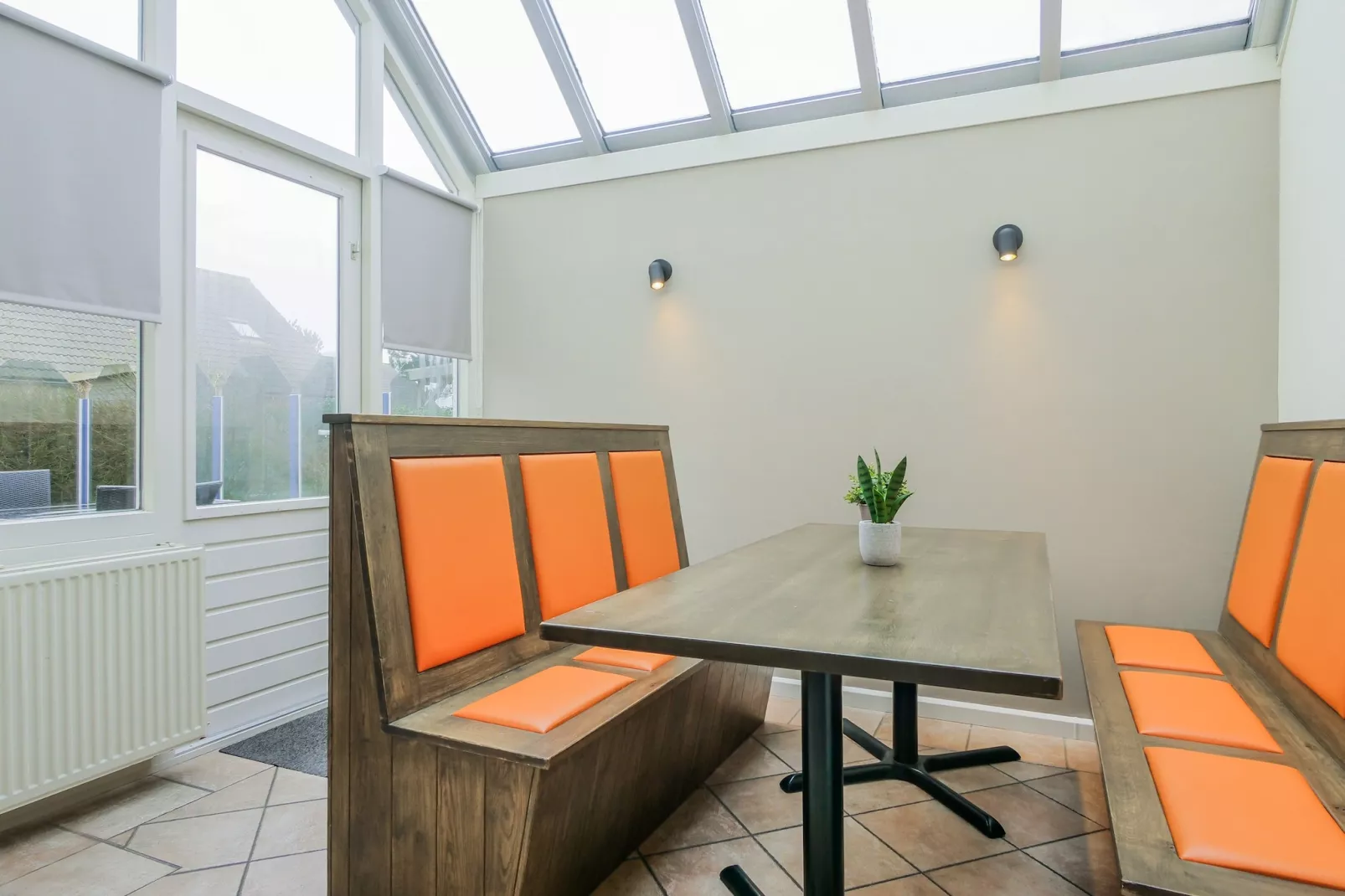 Ooghduyne Villa Opduin-Dining room