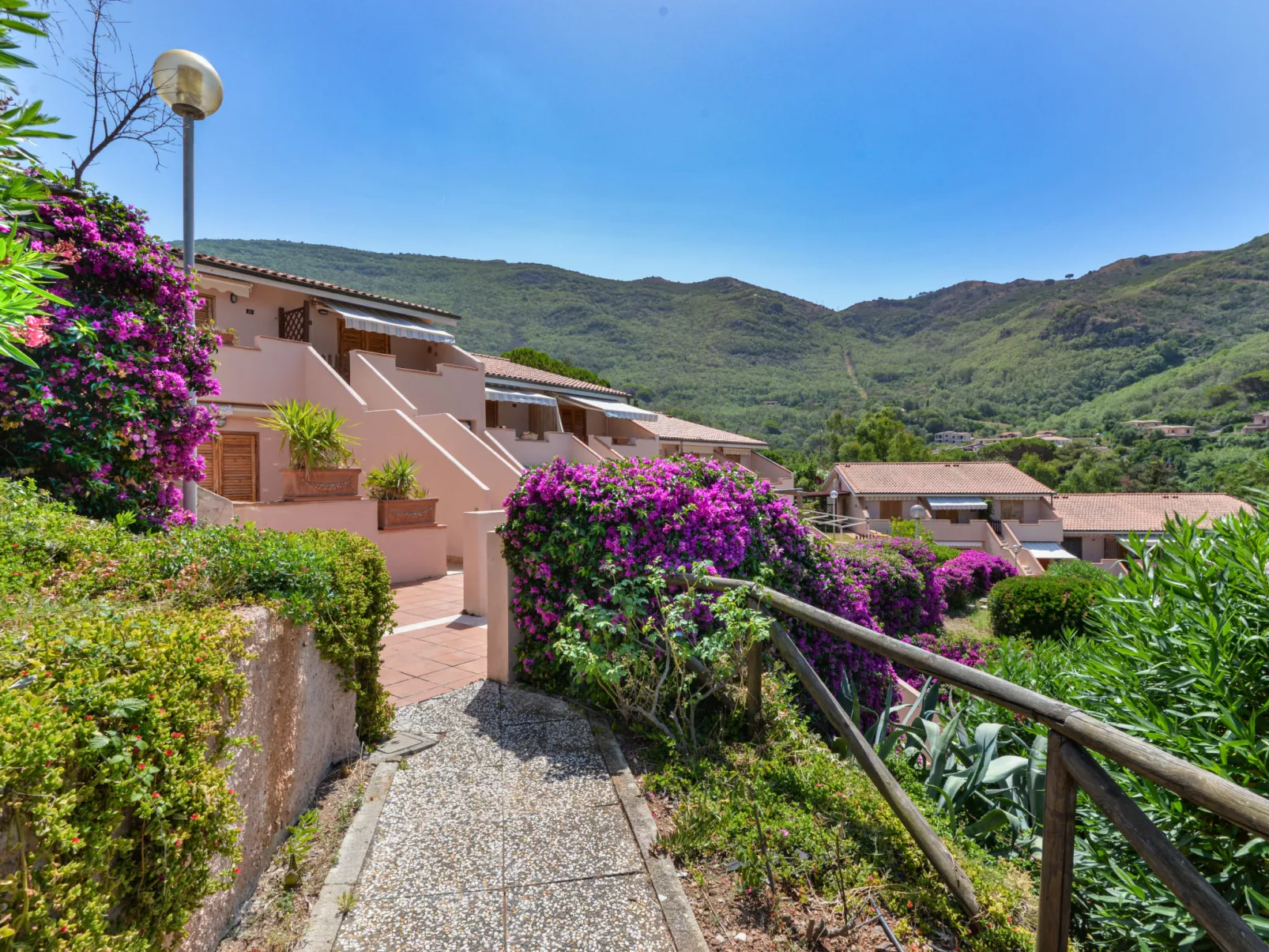 Terrazza Cala Rossa-Draußen