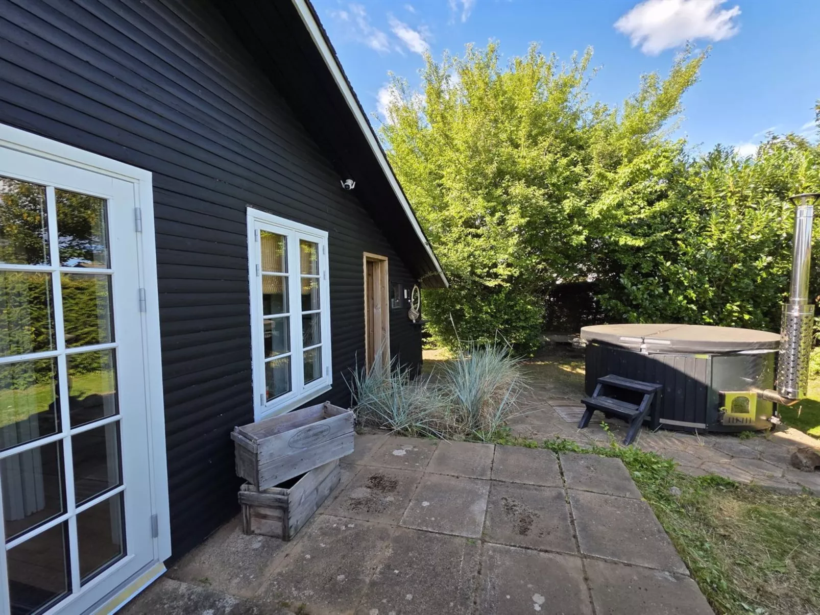 "Yvette" - 350m from the sea-Outside