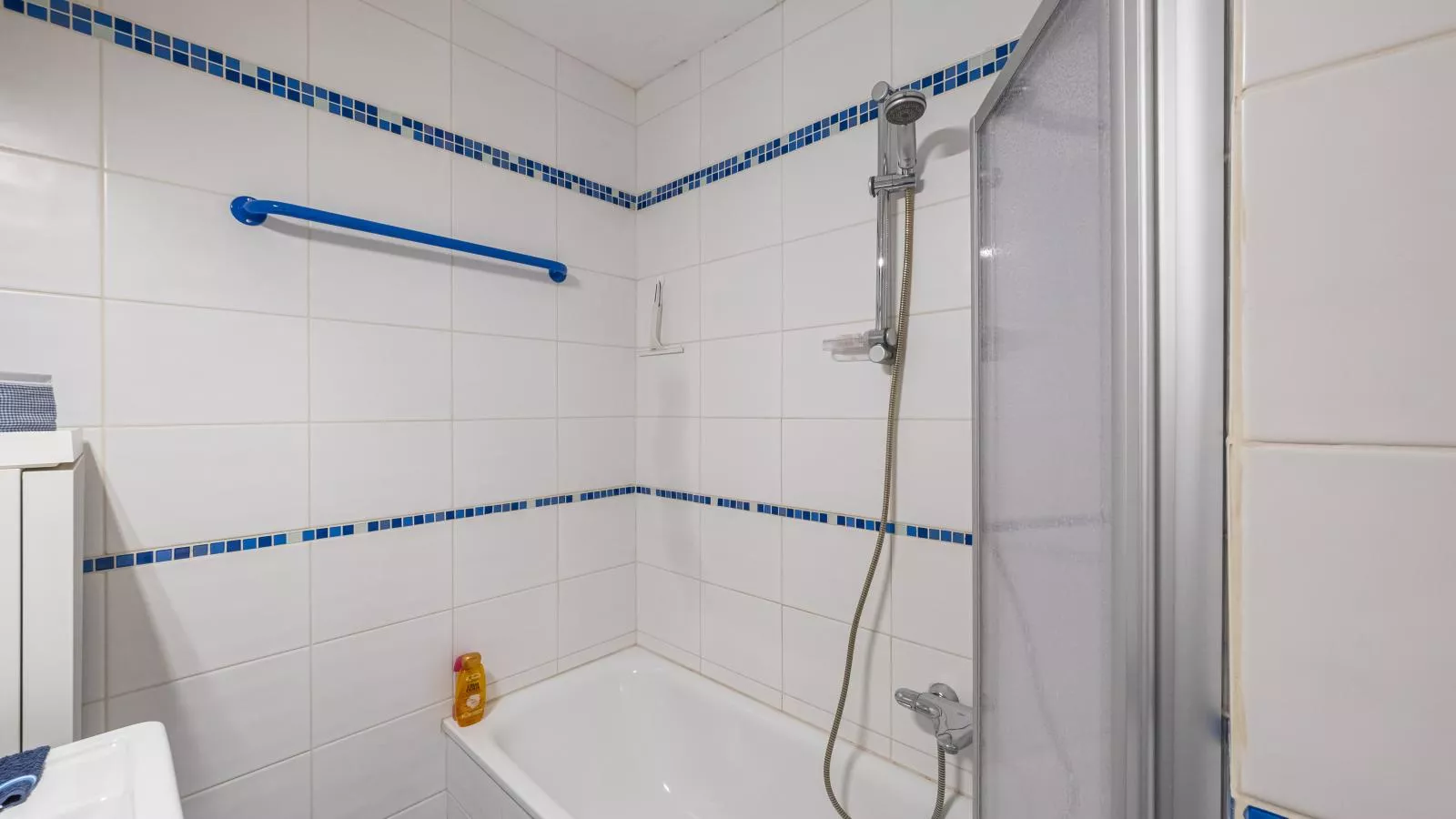 Fabiola - 0602-Bathroom