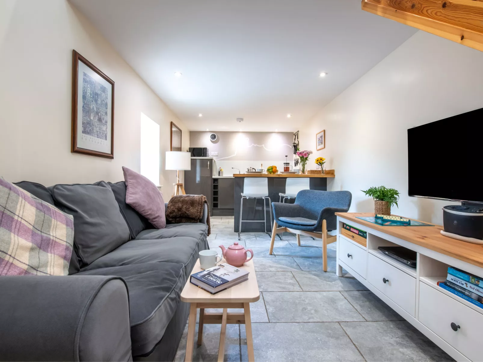 Wayside Bothy-Inside