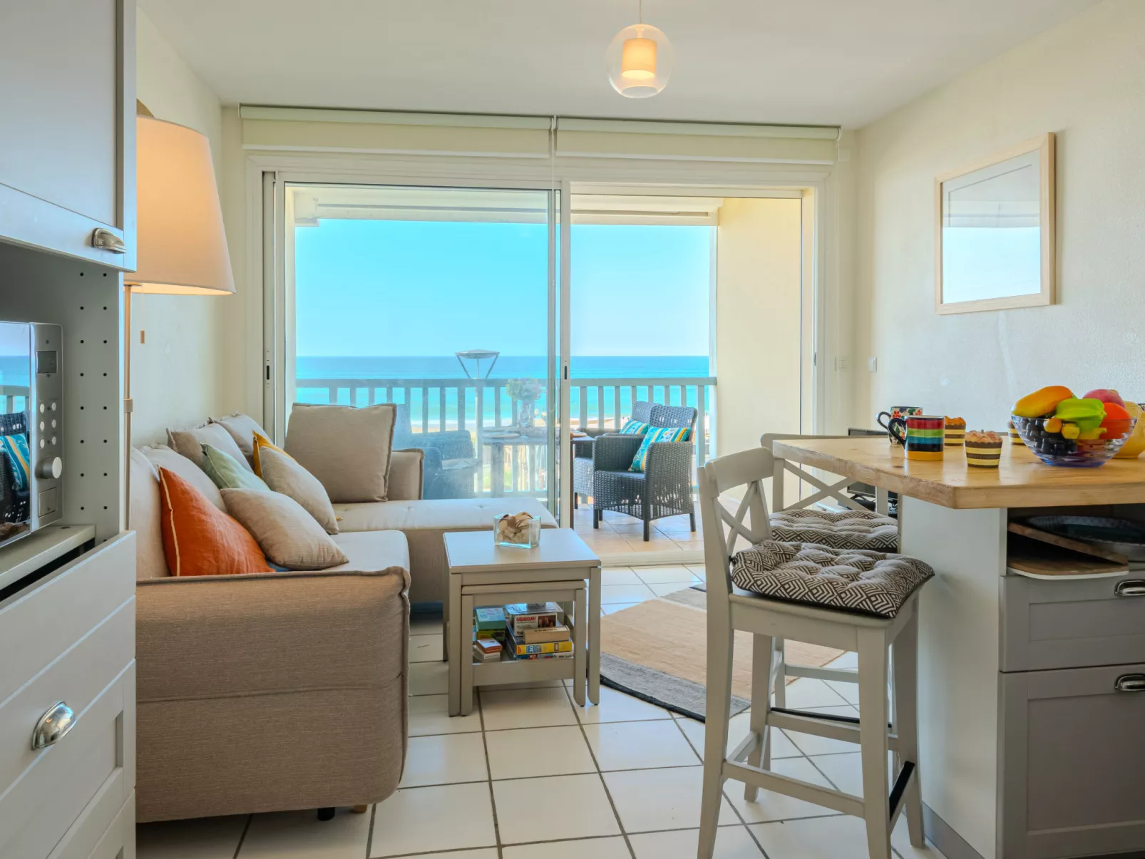 Les Hauts de la Corniche-Inside