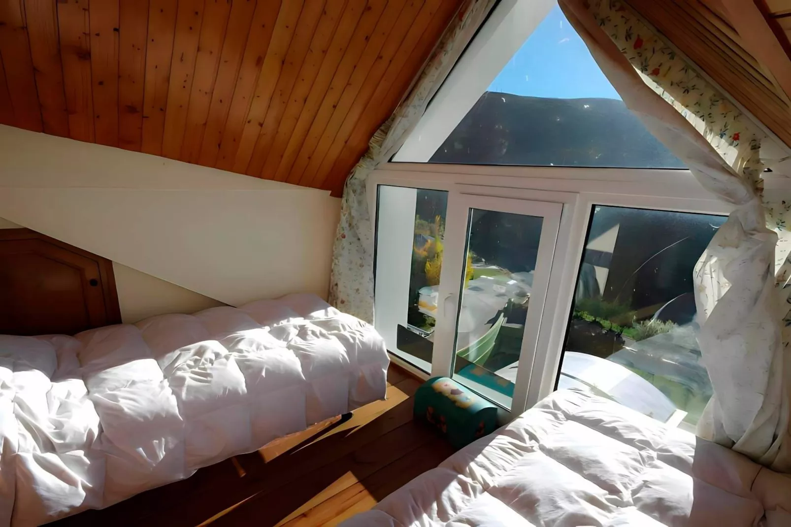 1468-Montebajo-Bedroom