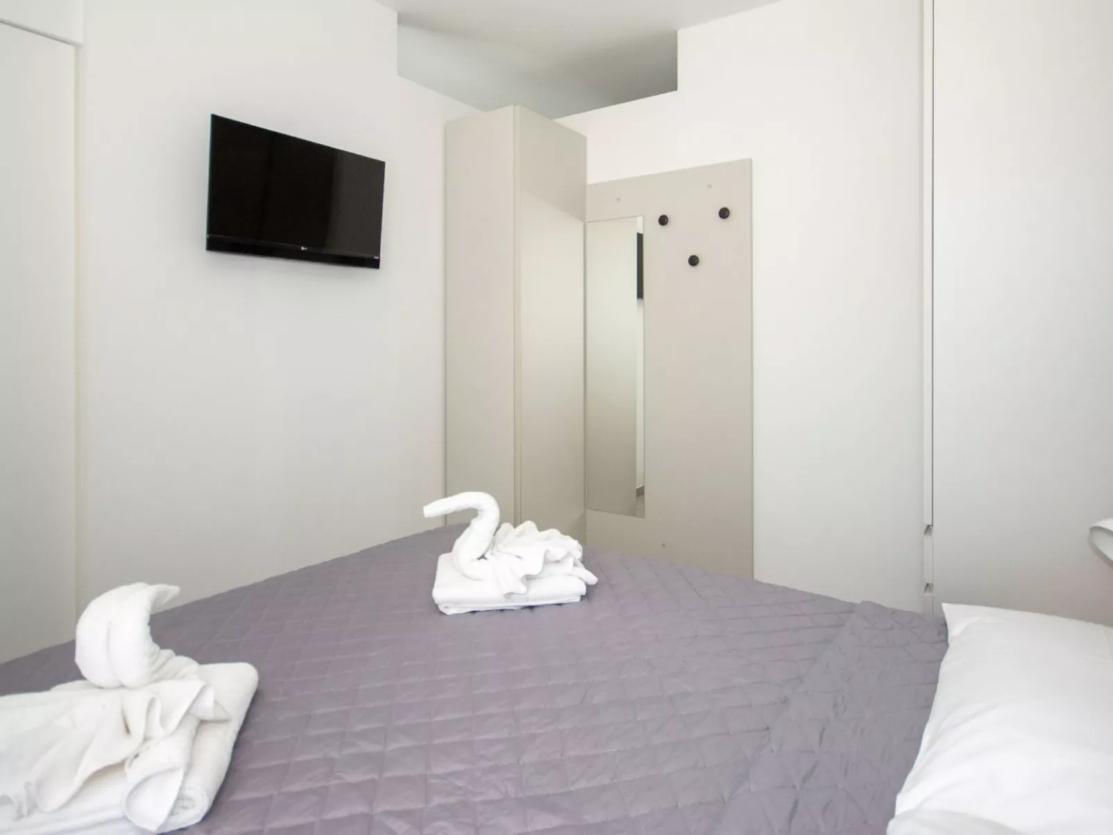 One Life Suites-Inside