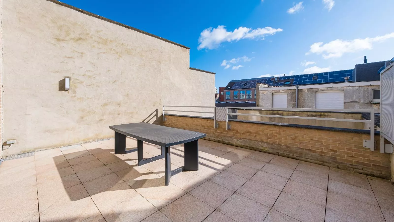 Franklin - 0101-Terrace balcony