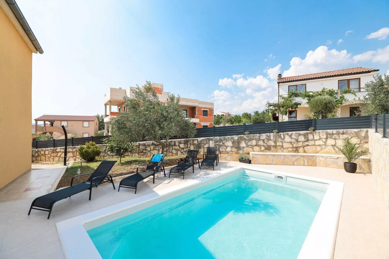 Holiday home Nekic-Schwimmbad